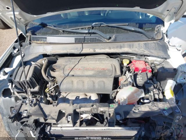 3C4NJDBBXKT682870 Jeep Compass Latitude 4x4