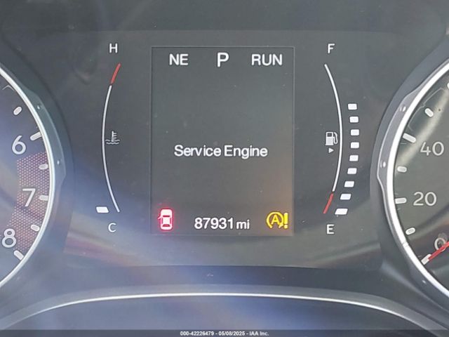3C4NJDBBXKT682870 Jeep Compass Latitude 4x4