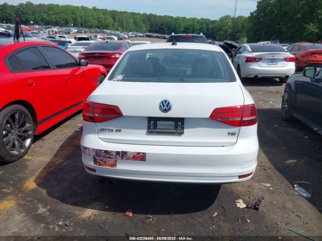 3VWD17AJ6FM302345 Volkswagen Jetta 1.8t Se