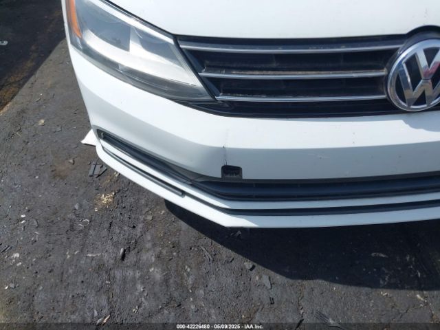 3VWD17AJ6FM302345 Volkswagen Jetta 1.8t Se