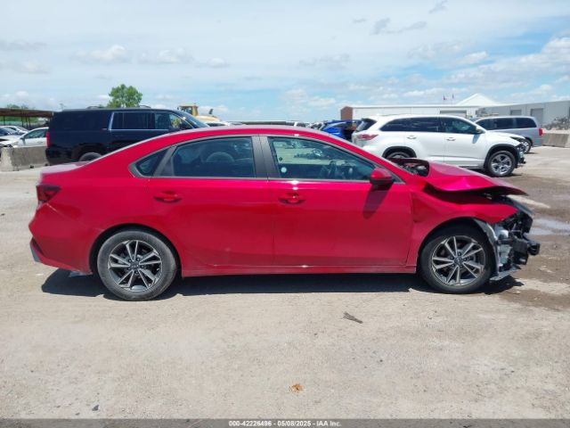3KPF24AD8PE552487 KIA Forte Lxs