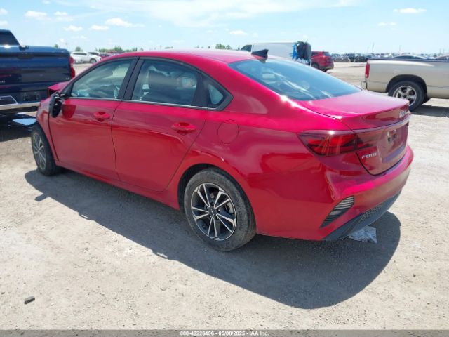 3KPF24AD8PE552487 KIA Forte Lxs