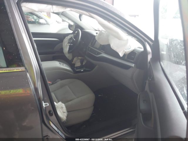 2017 TOYOTA HIGHLANDER 5TDBZRFH6HS386710 Photo 4