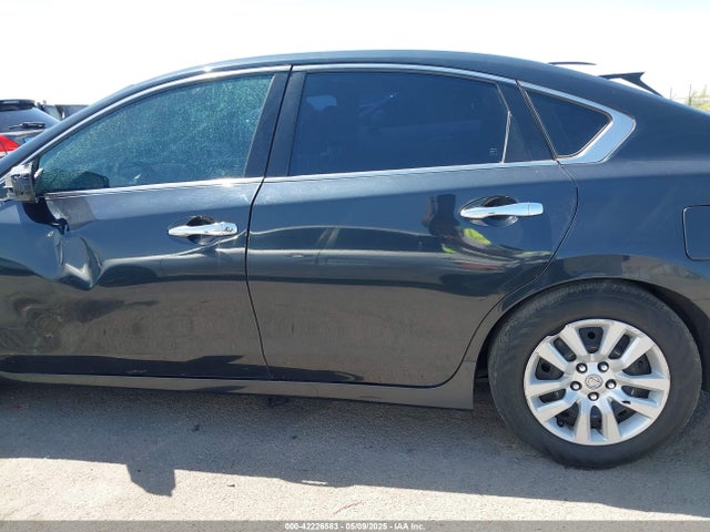 Nissan Altima 2.5 S 2017 1N4AL3AP7HC254622 Image 15