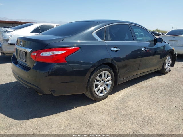 Nissan Altima 2.5 S 2017 1N4AL3AP7HC254622 Image 4