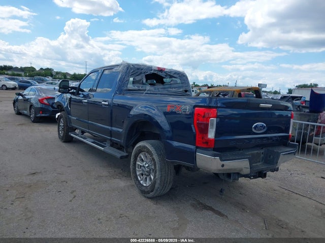 1FT7W2BT8KEC30407 Ford F-250 Xlt