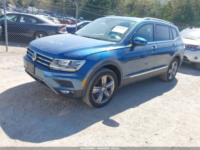 3VV2B7AX5LM035143 Volkswagen Tiguan 2.0t Se/2.0t Se R-line Black/2.0t Sel