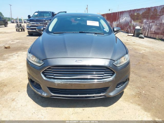3FA6P0H73GR231384 Ford FUSION SE