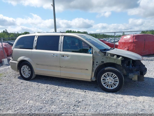 2C4RC1JG4GR189817 Chrysler Town & Country Limited