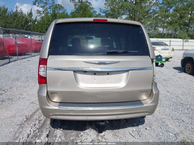 2C4RC1JG4GR189817 Chrysler Town & Country Limited