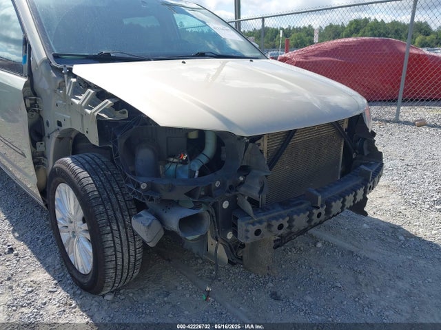 2C4RC1JG4GR189817 Chrysler Town & Country Limited