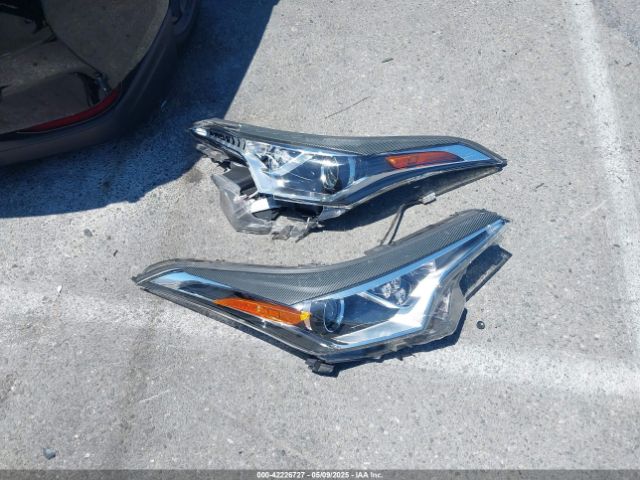 JTNKHMBX2K1049065 Toyota C-HR XLE