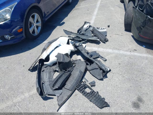 JTNKHMBX2K1049065 Toyota C-HR XLE
