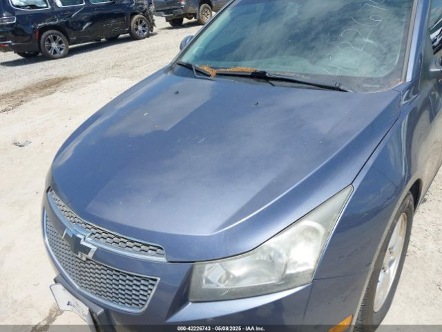 1G1PC5SB1E7102335 Chevrolet Cruze 1lt Auto