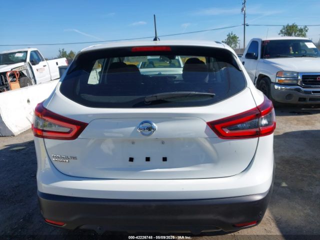 JN1BJ1CV9LW250196 Nissan Rogue Sport S Fwd Xtronic Cvt