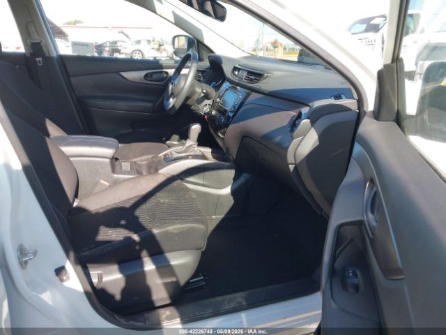 JN1BJ1CV9LW250196 Nissan Rogue Sport S Fwd Xtronic Cvt