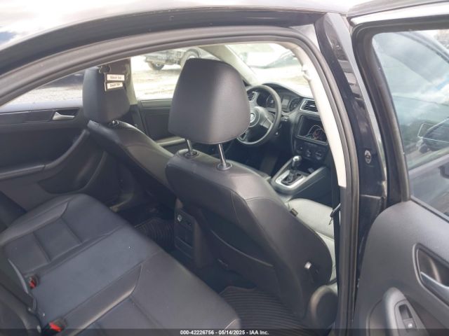 3VWD07AJ9EM379728 Volkswagen Jetta 1.8t Se