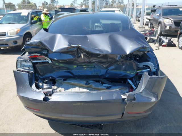 5YJ3E1EA7PF673322 Tesla 2023