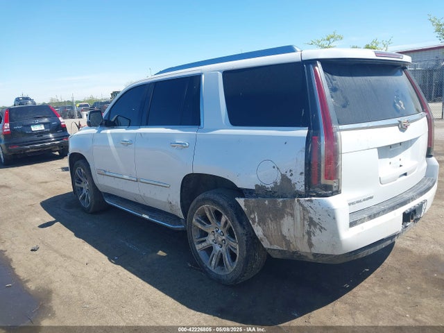 2016 CADILLAC ESCALADE 1GYS4BKJ4GR482079 Photo 2