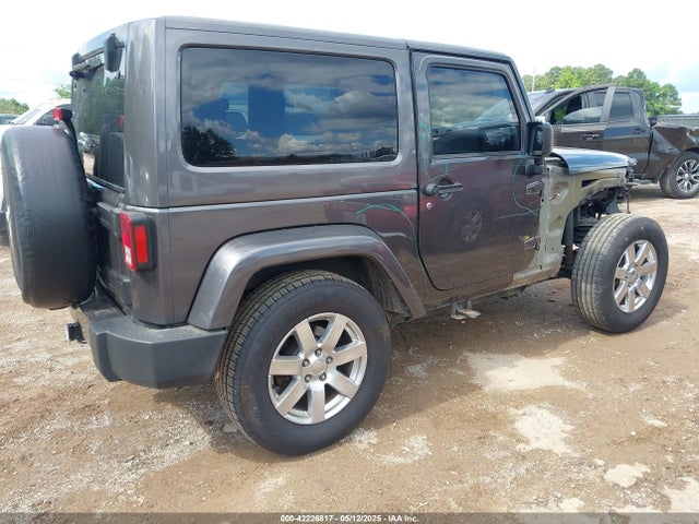 1C4AJWBG5GL153559 Jeep Wrangler Sahara