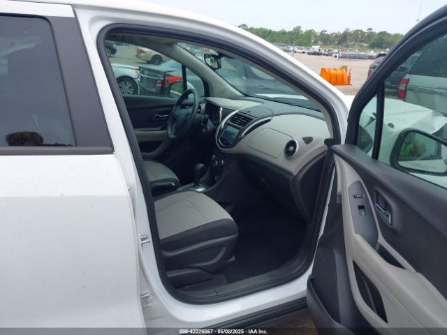 3GNCJKSB3GL267206 Chevrolet Trax 1ls