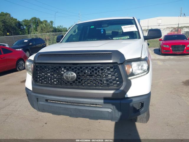 5TFRM5F1XKX144965 Toyota Tundra Sr 4.6l V8