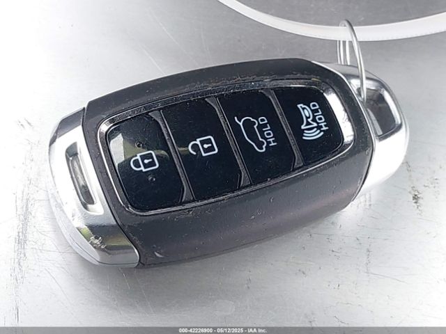 5NMS53AD2KH088517 Hyundai Santa Fe Limited
