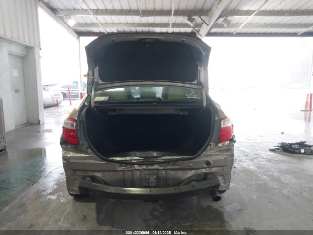 2T1BURHE6GC540986 Toyota COROLLA LE