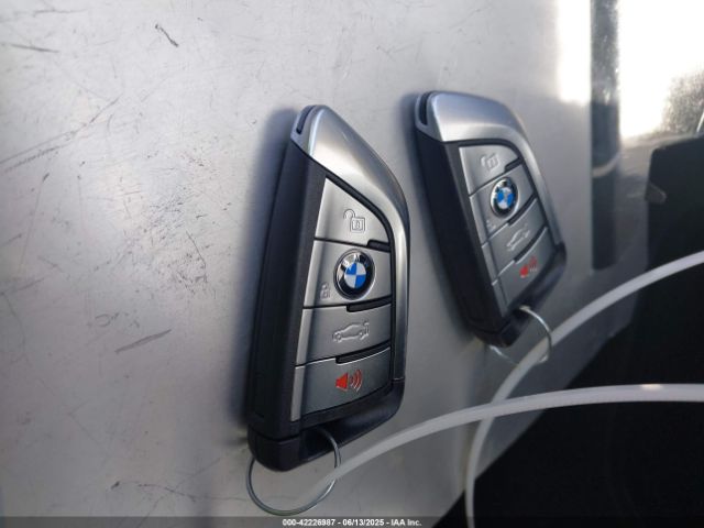 WBA53BH0XPCN25845 BMW 530I