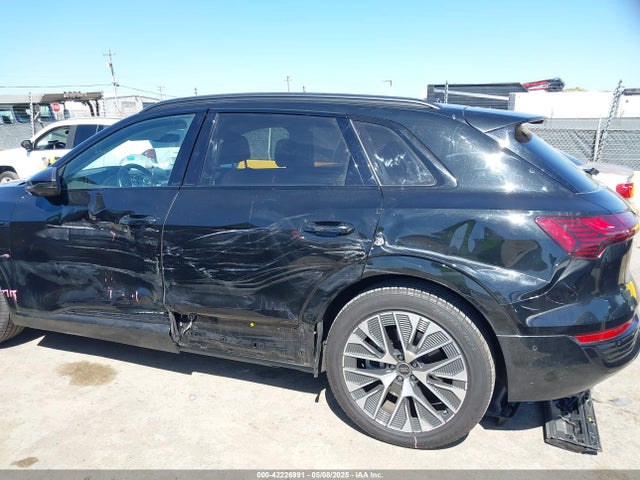 2024 AUDI Q8 E-TRON WA15AAGEXRB032525 Photo 5
