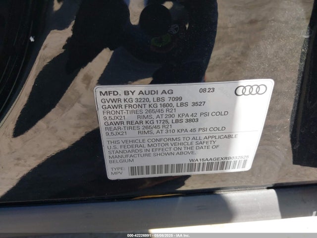 2024 AUDI Q8 E-TRON WA15AAGEXRB032525 Photo 8