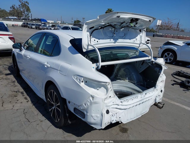 4T1B11HK3KU777054 Toyota CAMRY SE