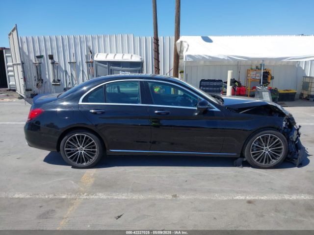W1KWF8DB6MR614108 Mercedes-Benz C 300 Sedan