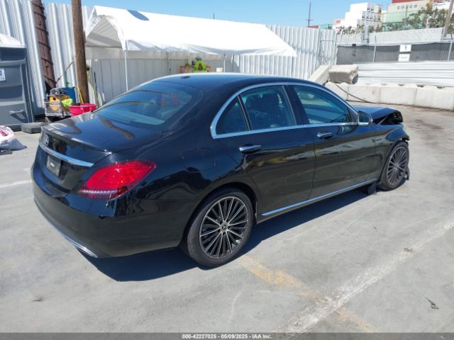W1KWF8DB6MR614108 Mercedes-Benz C 300 Sedan