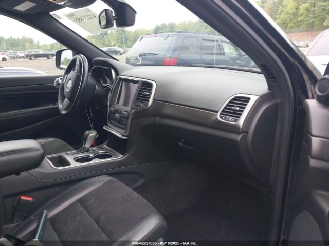 1C4RJFAG6JC394171 Jeep Grand Cherokee Altitude 4x4