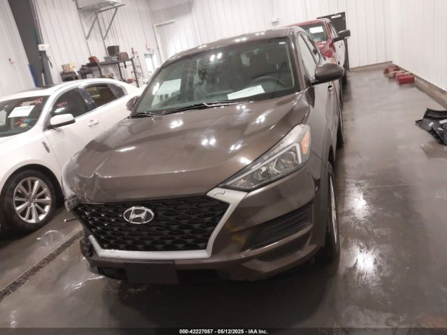 KM8J2CA4XKU065107 Hyundai TUCSON SE