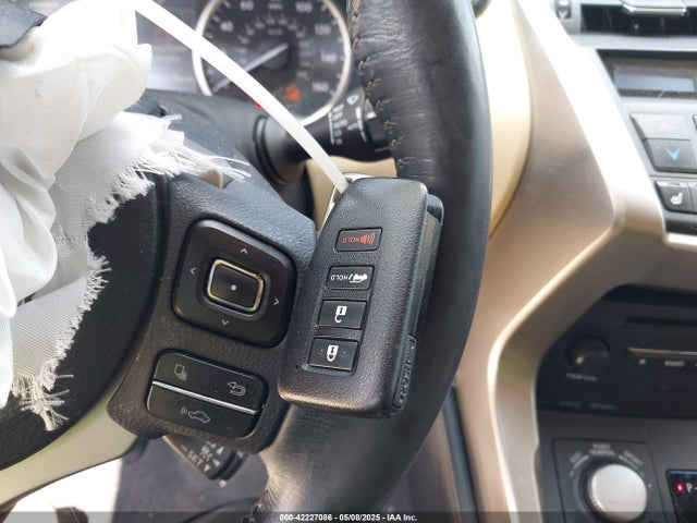 JTJYARBZ5F2014034 Lexus NX 200T