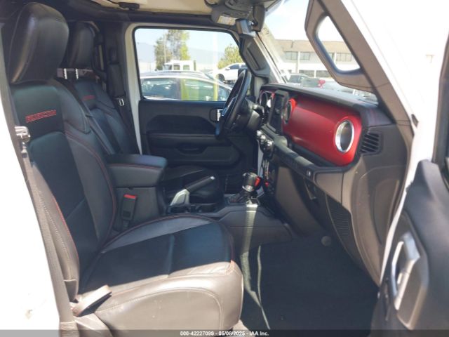 1C4HJXFN8JW215023 Jeep Wrangler Unlimited Rubicon 4x4