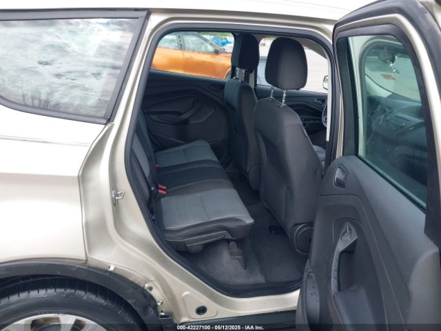 1FMCU0F73HUC49687 Ford ESCAPE S