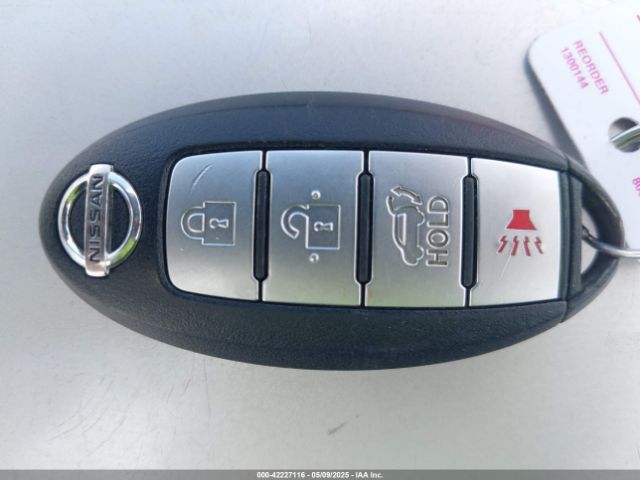 5N1AT2MT2EC823493 Nissan Rogue Sl