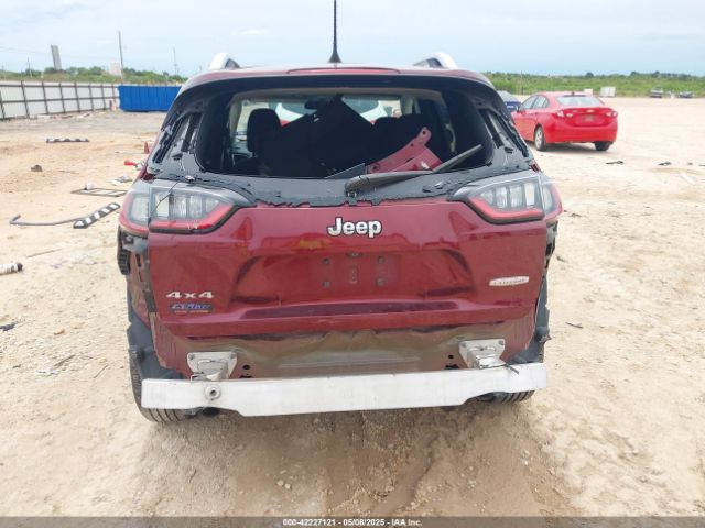 1C4PJMCX9KD172664 Jeep Cherokee Latitude
