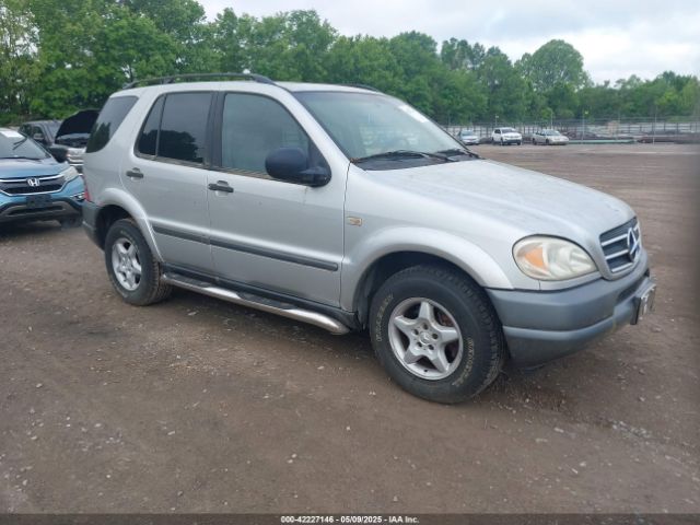 1999 MERCEDES-BENZ ML 320 4JGAB54E6XA105157