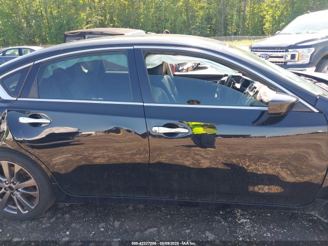 1N4AL3AP4JC147078 Nissan Altima 2.5 Sr