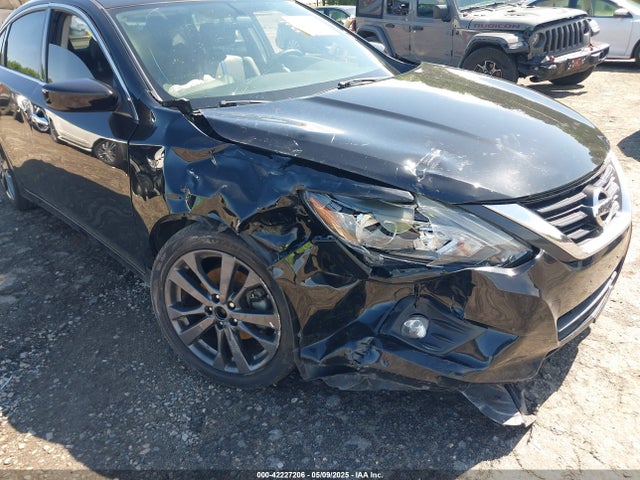 1N4AL3AP4JC147078 Nissan Altima 2.5 Sr