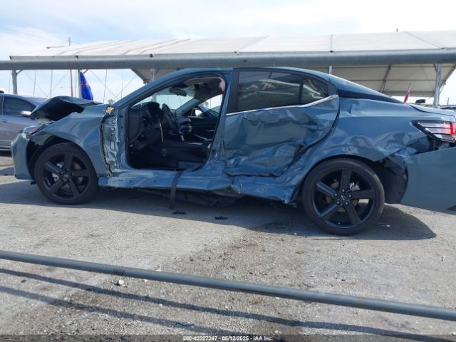 3N1AB8DV8RY388197 Nissan Sentra