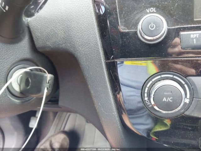 5N1AT2ML5FC765915 Nissan ROGUE S