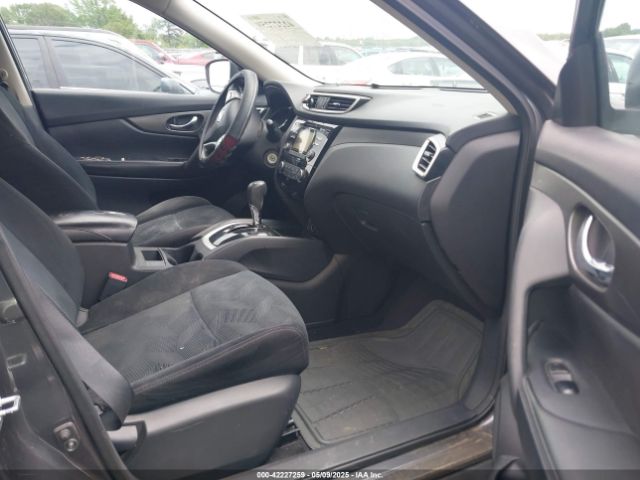 5N1AT2ML5FC765915 Nissan ROGUE S
