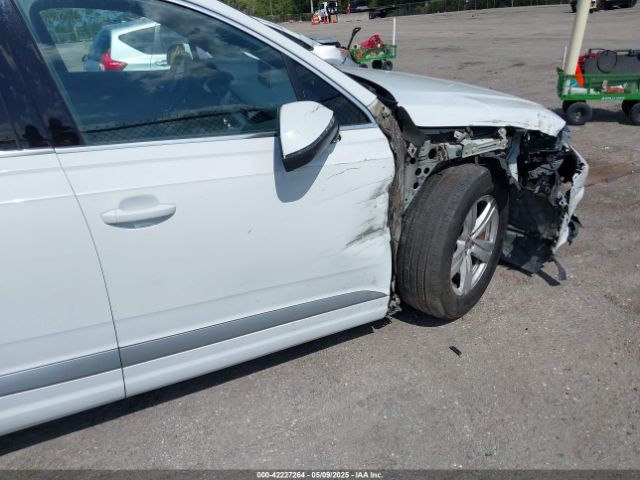 WA1AHAF77JD045349 Audi Q7 2.0t Premium
