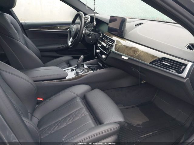 2021 BMW 530I WBA13BJ08MCF06170 Photo 4