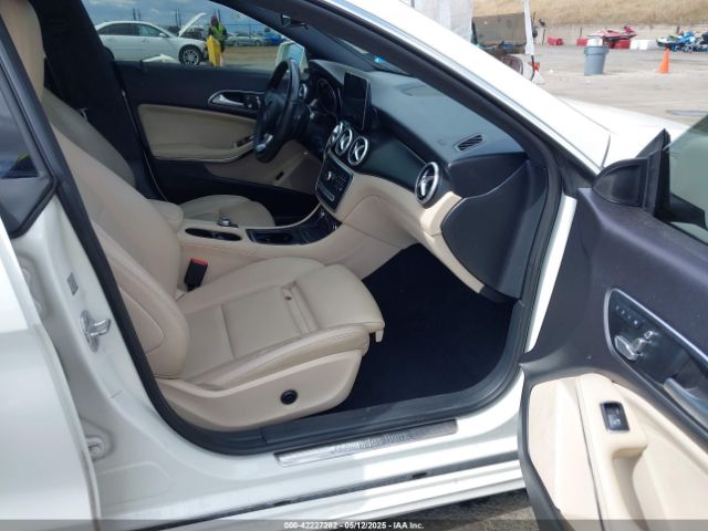 WDDSJ4EB7JN511447 Mercedes-Benz CLA 250